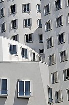 Biosphoto | 1601220 | Buildings designed by Frank Gehry, Duesseldorf, North Rhine-Westphalia, Germany, Europe | © Walter G. Allgoewer / imageBROKER / Biosphoto