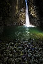 Biosphoto | 2547087 | Cascade, Volarje, Slovénie | &copy; David Tatin / Biosphoto