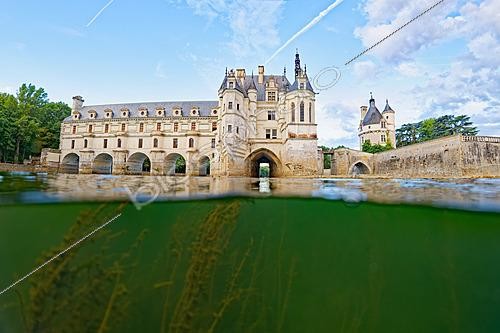 Biosphoto | 2627172 | Chenonceau castle with the river Le Cher passing below - aerial view - Indre et Loire - France | &copy; Bruno Guénard / Biosphoto
