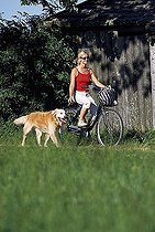 Biosphoto | 1516412 | Chien | &copy; Norbert Eisele-Hein / imageBROKER / Biosphoto