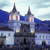 Biosphoto | 1607356 | Church San Fransisco, Quito, Ecuador | © Walter G. Allgoewer / imageBROKER / Biosphoto