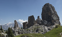 Biosphoto | 2609357 | Cinque torri (cinq tours) des dolomites de Belluno, Vénétie, Italie | &copy; Tonči Maletic / Biosphoto