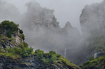 Biosphoto | 2609403 | Cirque de Sixt-Fer-à-cheval, Alpes, Haute-Savoie, France | &copy; Michel Rauch / Biosphoto