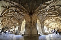 Biosphoto | 1600308 | Cloister in the enclosure, Claustro, of the Hieronymites Monastery, Mosteiro dos Jeronimos, UNESCO World Heritage Site, Manueline style, Portuguese late-Gothic, Belem, Lisbon, Portugal, Europe | © Florian Kopp / imageBROKER / Biosphoto