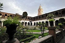 Biosphoto | 1604861 | Cloister of the Dominican convent of Nuestra Señora del Rosario, Lima, UNESCO World Heritage Site, Peru, South America | © Florian Kopp / imageBROKER / Biosphoto