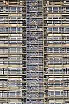 Biosphoto | 1605675 | Construction site, Kranhaus Nord building, Rheinauhafen harbour, Cologne, North Rhine-Westphalia, Germany, Europe | © Walter G. Allgoewer / imageBROKER / Biosphoto