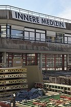 Biosphoto | 1603646 | Construction site of the surgical hospital, internal medicine department, Universitaetsklinikum, University Hospital, Ulm, Baden-Wuerttemberg, Germany, Europe | © Walter G. Allgoewer / imageBROKER / Biosphoto