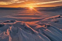 Biosphoto | 2602146 | Coucher de soleil sur le détroit de Scoresby, Scoresbysund, Groenland | &copy; Pierre Vernay / Biosphoto