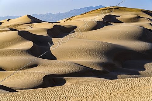 Biosphoto | 2628067 | Desert of Ica in Peru, sand dunes and desert, South America. | &copy; Jose Enrique Molina / Biosphoto