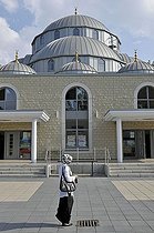 Biosphoto | 1605718 | Ditib-Merkez-Moschee, the largest mosque in Germany, Duisburg-Marxloh, North Rhine-Westphalia, Germany, Europe | © Walter G. Allgoewer / imageBROKER / Biosphoto