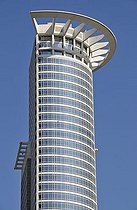 Biosphoto | 1601794 | DZ Bank AG, Deutsche Zentral-Genossenschaftsbank in the Westendtower, Kronenhochhaus, Frankfurt, Hesse, Germany, Europe | © Walter G. Allgoewer / imageBROKER / Biosphoto