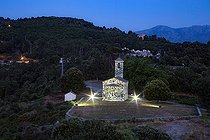 Biosphoto | 2593241 | Eglise San Michele de Murato, datée du Milieu du XVe Siècle sans doute vers 1140, elle a été consacrée vers 1280. Elle fut édifiée alors que la Corse était sous l'imperium de Pise. Corse, France | &copy; Hyacinthe Sambroni / Biosphoto