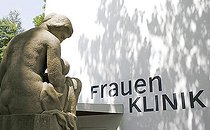 Biosphoto | 1602419 | Entrance gynaecological hospital, Inselspital, Berne, Switzerland | © Michael Peuckert / imageBROKER / Biosphoto