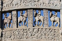 Biosphoto | 1605065 | Equestrian figures, ornaments, Stupa of Sanchi, UNESCO World Heritage Site, Madhya Pradesh, India, Asia | © Olaf Krueger / imageBROKER / Biosphoto