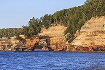 Biosphoto | 2608807 | Falaises de grès, lac Supérieur, Pictured Rocks National Lakeshore, Michigan, États-Unis | &copy; Manfred Schmidt / imageBROKER / Biosphoto