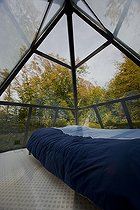 Biosphoto | 1251192 | Glass tent teepee form | &copy; Franck Fouquet / Biosphoto
