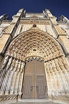 Biosphoto | 1605994 | Gothic portal of the basilica, Dominican monastery Mosteiro de Santa Maria da Vitoria, UNESCO World Heritage Site, Batalha, Portugal, Europe | © Florian Kopp / imageBROKER / Biosphoto