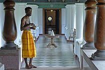 Biosphoto | 1608029 | Hindu priest, Kalari Kovilakom, the Palace for Ayurveda, owned by the Cgh-Earth Hotel Group, Kollengode, Vengunad, Kerala, India | © Olaf Krueger / imageBROKER / Biosphoto