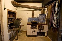 Biosphoto | 1605814 | Historical kitchen in a farmhouse, open-air museum in Finsterau, Bavaria, Germany, Europe | © Franz Christoph Robiller / imageBROKER / Biosphoto