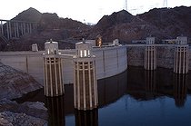 Biosphoto | 1250359 | Hoover Dam on the Colorado River Arizona / Nevada USA | &copy; Daniel Heuclin / Biosphoto