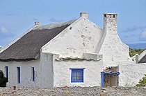 Biosphoto | 1602096 | House of black fishermen family in Kassiesbaai near Arniston, West Kap, South Africa | © Walter G. Allgoewer / imageBROKER / Biosphoto
