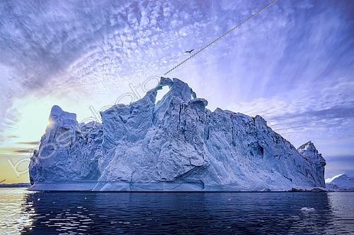 Biosphoto | 2614957 | Iceberg à Ilulissat, dans le fjord de la baie de Disco, à l'ouest du Groenland | &copy; Jaroslav Sugarek / imageBROKER / Biosphoto