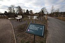 Biosphoto | 1251002 | Information panel WWT Slimbridge Reserve UK | &copy; Michel Gunther / Biosphoto