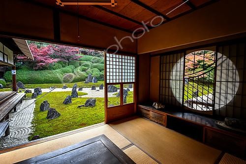 Biosphoto | 2102518 | Jardin de pierre au temple Komyoin, Kyoto, Japon | &copy; Vincent Marion / Biosphoto