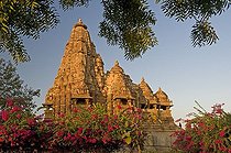 Biosphoto | 1604570 | Kandariya Mahadev Temple, Khajuraho Group of Monuments, UNESCO World Heritage Site, Madhya Pradesh, India, Asia | © Olaf Krueger / imageBROKER / Biosphoto