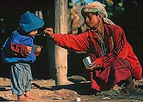 Biosphoto | 1603194 | Karen woman and boy, ethnic minorities, Golden Triangle, Thailand, Asia | &copy; Walter G. Allgoewer / imageBROKER / Biosphoto