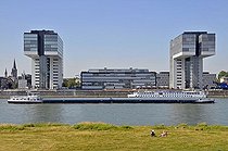 Biosphoto | 1605672 | Kranhaus Sued and Kranhaus 1 buildings at the Rheinauhafen harbour, Cologne, North Rhine-Westphalia, Germany, Europe | © Walter G. Allgoewer / imageBROKER / Biosphoto