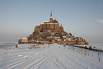 Biosphoto | 1233569 | Le Mont-Saint-Michel in Winter Manche France | &copy; Vincent M. / Biosphoto