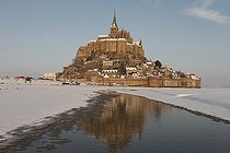 Biosphoto | 1233575 | Le Mont-Saint-Michel in winter Manche France | &copy; Vincent M. / Biosphoto