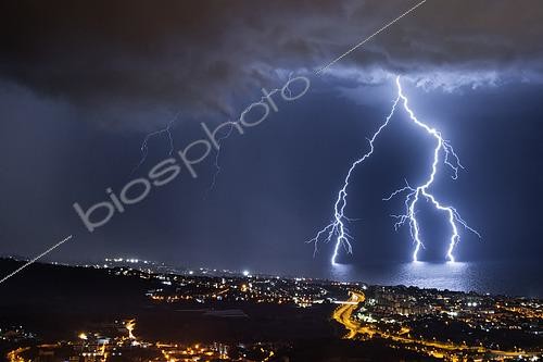 Biosphoto | 2590695 | Lightning strikes Barcelona, Catalonia, France | &copy; Christophe Suarez / Biosphoto
