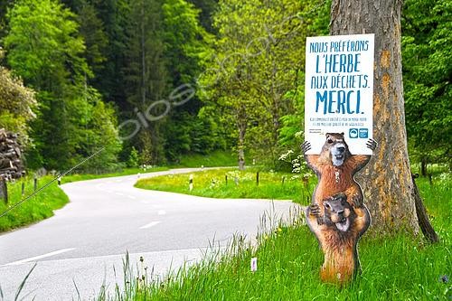 Biosphoto | 2602361 | Marmots for a clean nature sign on a road in the Jura Vaudois, Switzerland | &copy; Monique Morin / Biosphoto