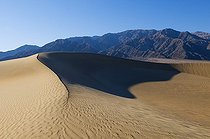 Biosphoto | 1249453 | Mesquite Sand Dune Death Valley California USA | &copy; Daniel Heuclin / Biosphoto