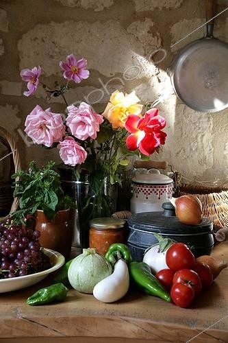 Biosphoto | 1268514 | Nature morte dans une cuisine | &copy; Patricia Méaille / Biosphoto