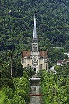 Biosphoto | 1602355 | Neogothic cathedral of Petropolis, Rio de Janeiro, Brazil | © Florian Kopp / imageBROKER / Biosphoto