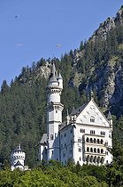 Biosphoto | 1601532 | Neuschwanstein Castle, Allgaeu, Bavaria, Germany, Europe | © Walter G. Allgoewer / imageBROKER / Biosphoto