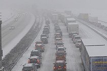 Biosphoto | 1507773 | Onset of winter, chaos, stagnation on the A8 motorway at Echterdinger Ei, Moehringen, Stuttgart, Baden-Wuerttemberg, Germany, Europe | &copy; EYB / imageBROKER / Biosphoto