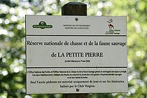 Biosphoto | 2127449 | Panneau de la Réserve nationale de la Chasse et de la Faune sauvage, forêt domaniale de La Petite Pierre, Alsace, France | &copy; Denis Bringard / Biosphoto