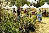 Biosphoto | 1233390 | Plant market in the Zoological Park of Mulhouse France | &copy; Claude Thouvenin / Biosphoto