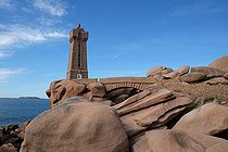 Biosphoto | 2583201 | Ploumanach lighthouse, Mean Ruz, on the Pink Granite Coast, Perros-Guirec, Côte d'Armor, Brittany, France | &copy; Robin Fourré / Biosphoto