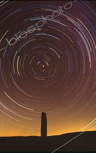 Biosphoto | 174519 | Polar sky rotation on a mount Lozère menhir France | &copy; Olivier Sauzereau / Biosphoto