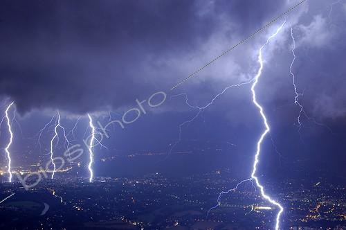 Biosphoto | 474087 | Quadruple impact of lightning on Genève city France ; During a violent storm. | &copy; Christophe Suarez / Biosphoto