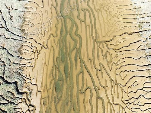 Biosphoto | 2597815 | Réseau de canaux et de ruisseaux à marée basse. Dans les marais adjacents à l'Odiel. Vue aérienne. Prise de vue par drone. Province de Huelva, Andalousie, Espagne. | &copy; Thomas Dressler / Biosphoto