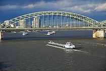 Biosphoto | 1603130 | Rhine and Hohenzollern bridge, Cologne, North Rhine-Westphalia, Germany | © Walter G. Allgoewer / imageBROKER / Biosphoto
