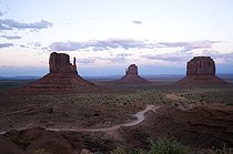 Biosphoto | 1250038 | Rock formations at dusk Monument Valley USA | &copy; Daniel Heuclin / Biosphoto