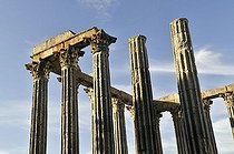 Biosphoto | 1605984 | Roman Temple of Diana in Evora, UNESCO World Heritage Site, Alentejo, Portugal, Europe | © Florian Kopp / imageBROKER / Biosphoto
