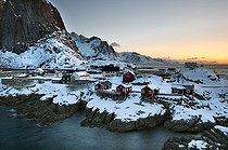 Biosphoto | 1604614 | Rorbuer, traditional wooden cabins, Reine, Island of Moskenesøya, Lofoten Islands, North Norway, Norway, Europe | © Olaf Krueger / imageBROKER / Biosphoto